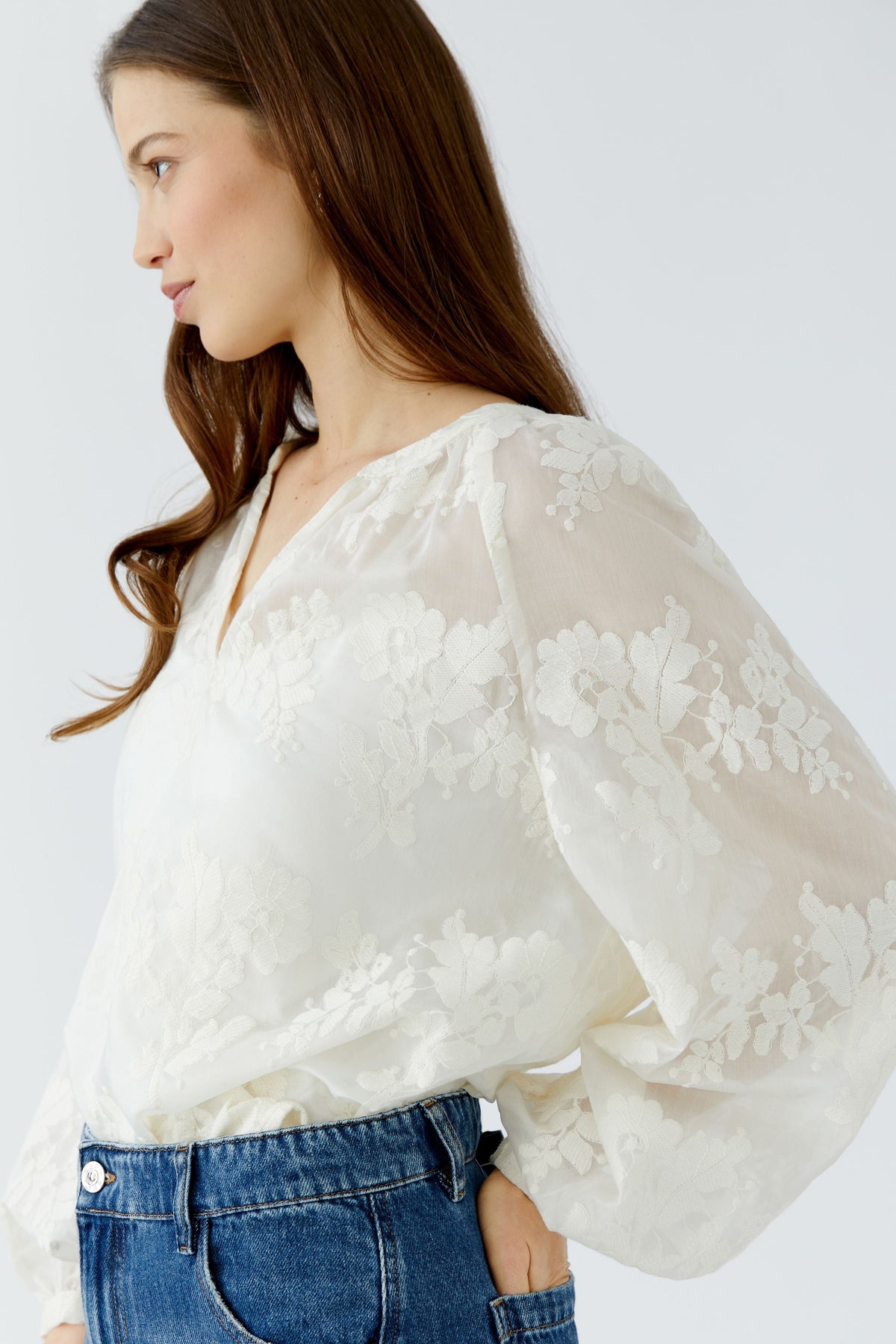 https://cdn.shopify.com/s/files/1/0368/5521/8235/files/99097_1042_L5.jpg?v=1783692344