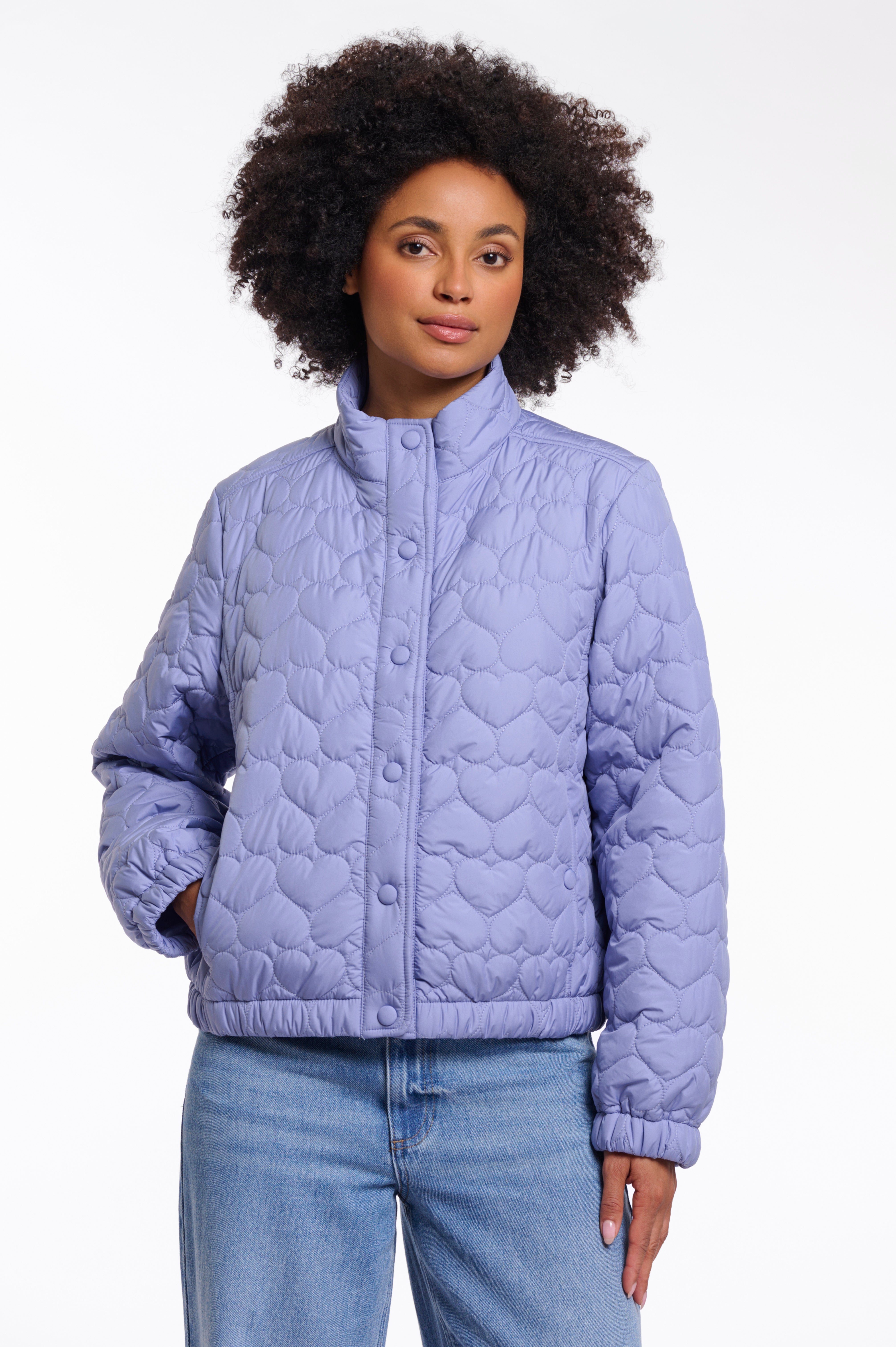 https://images.leder-international.becosoft.net/articles/Aba.7002621_Brushed-Blue_01.jpg