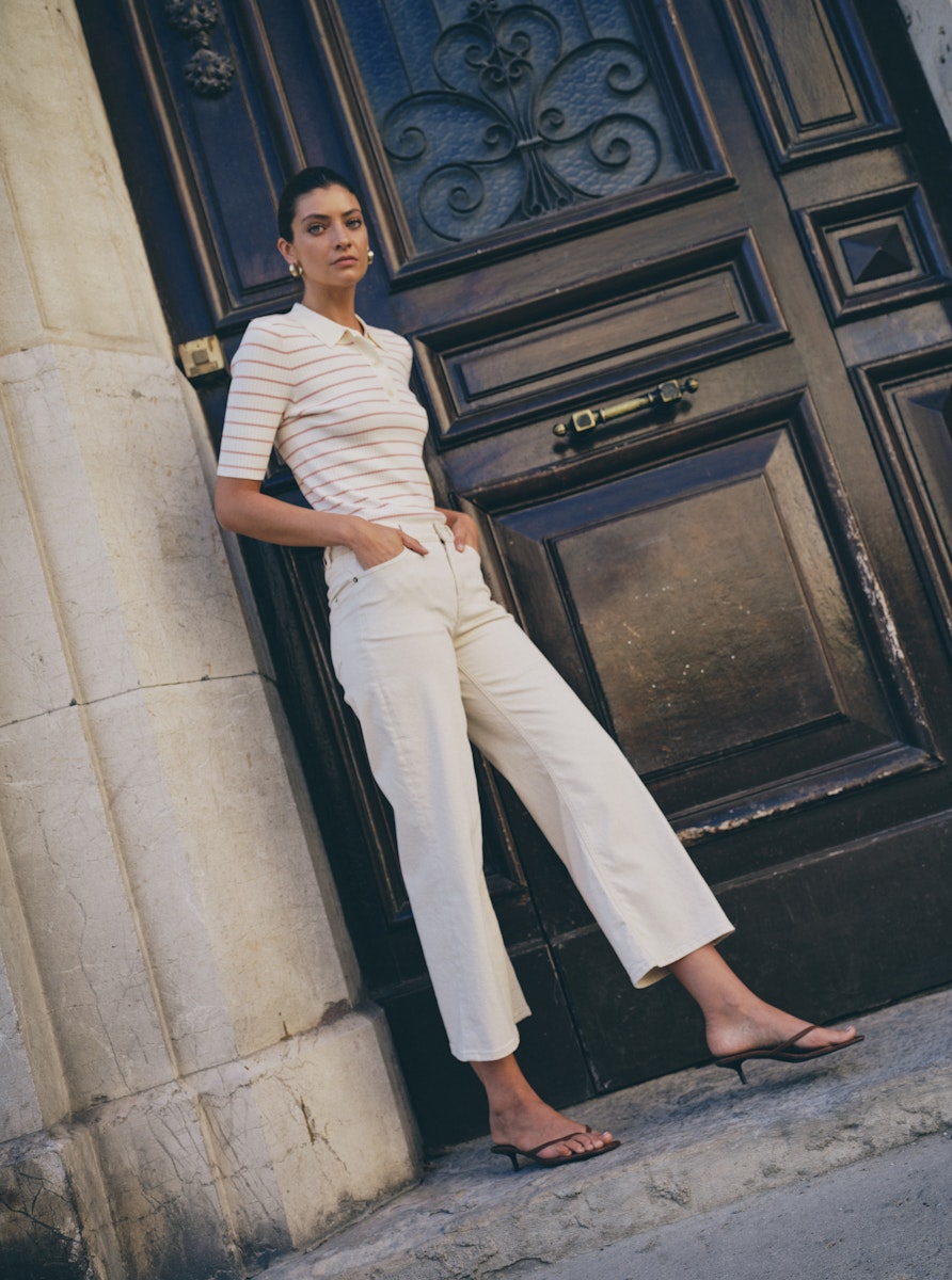 https://app.syncspider.com/uploads/custom_csv/source/22265035/images/MOS-MOSH_spring_summer_2026_medium_176710%20166%20MMCaliz%20Stripe%20SS%20Knit%20Peachy%20-%20177940%20119%20MMDara%20Salute%20Jeans%20Clay_v1.jpg