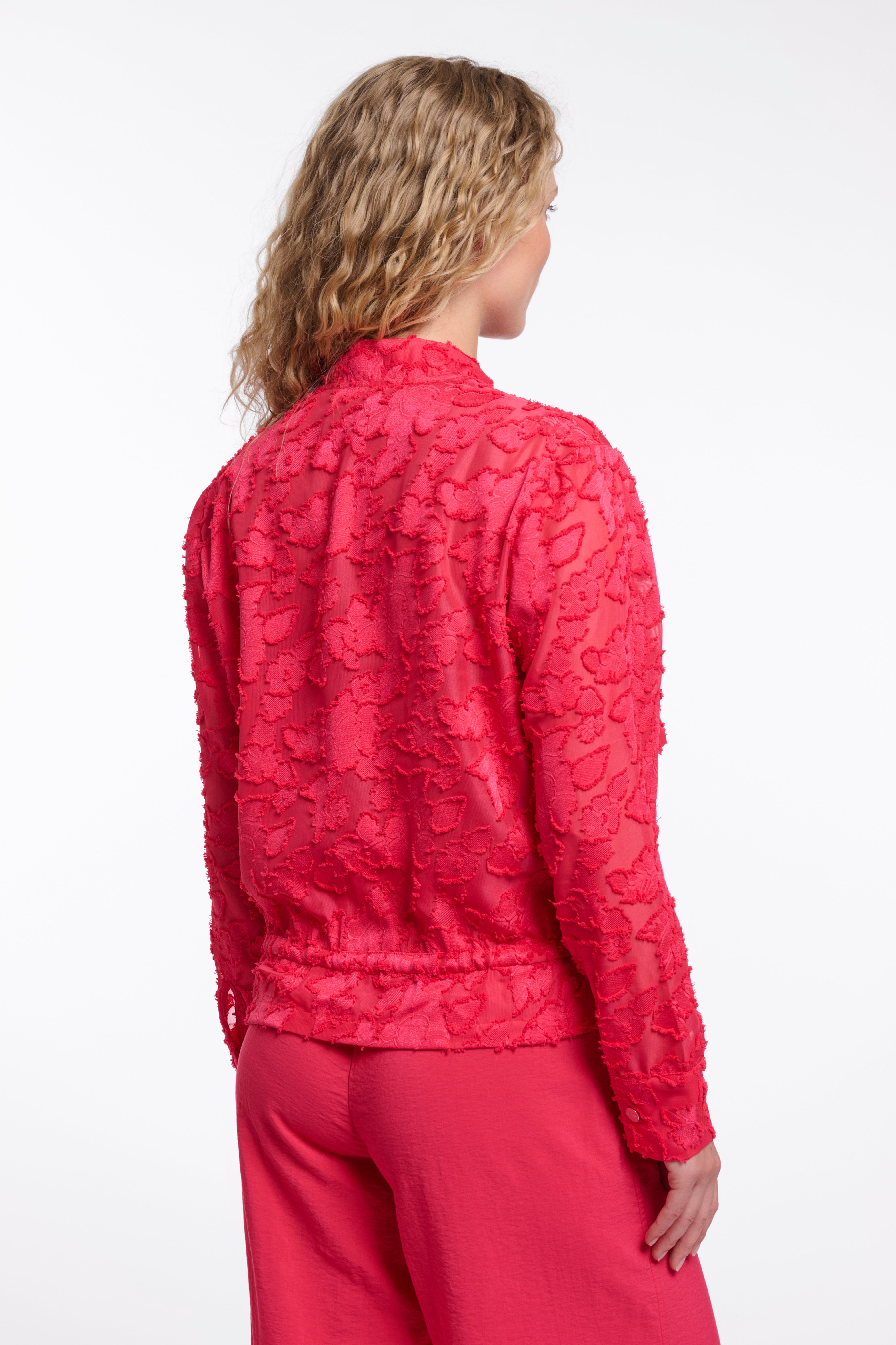 https://images.leder-international.becosoft.net/articles/Priori.7002621_Pink-Punch_03.jpg
