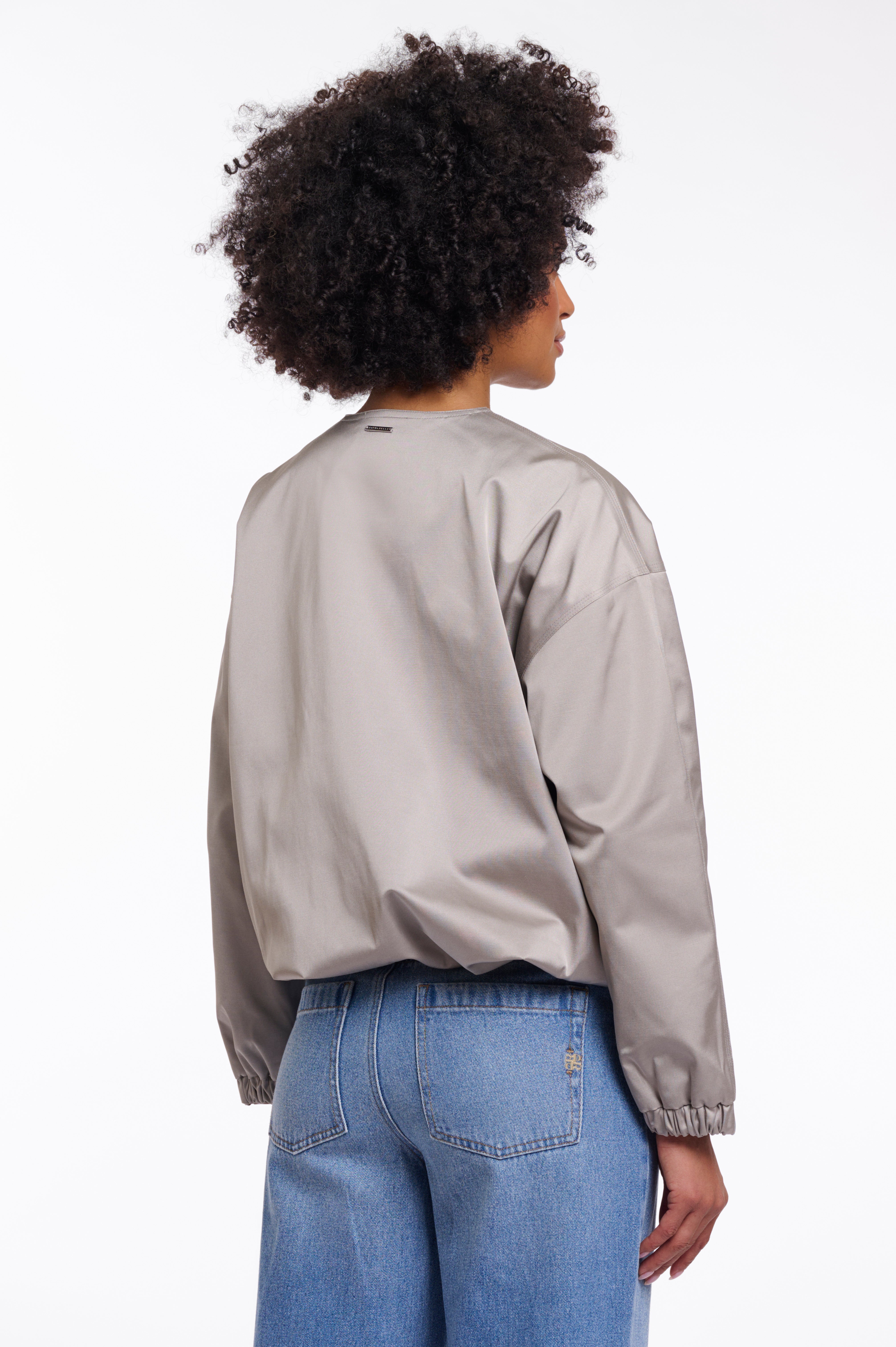 https://images.leder-international.becosoft.net/articles/Siem.7002621_Light-Grey_03.jpg
