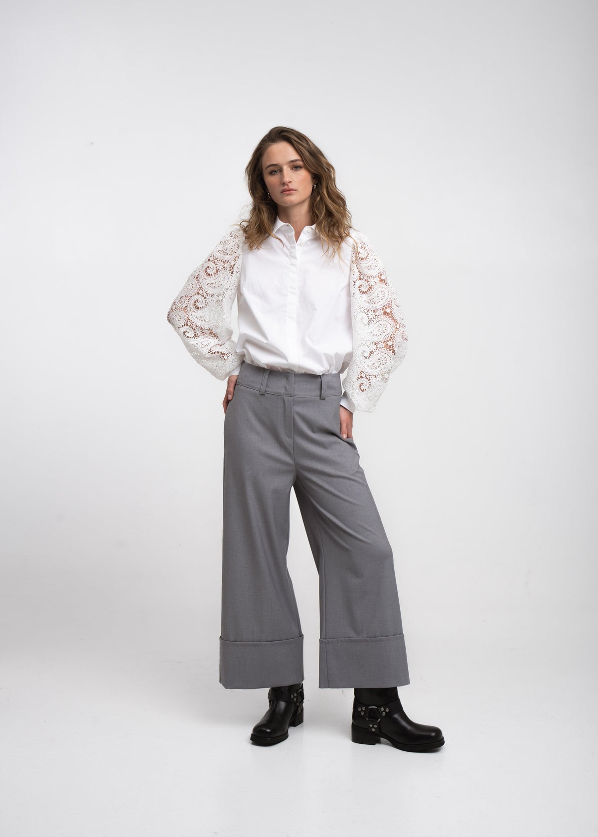 https://cdn.shopify.com/s/files/1/0368/5521/8235/files/jane-lushka-aw26-91011-White-05.jpg