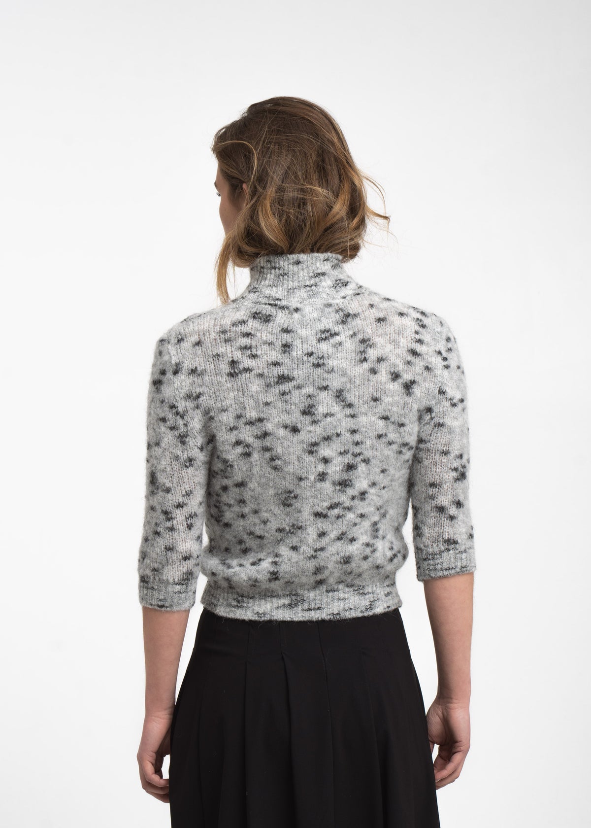 https://cdn.shopify.com/s/files/1/0368/5521/8235/files/jane-lushka-aw26-BDC26507-2008-04.jpg