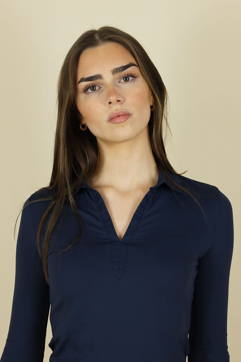 https://cdn.shopify.com/s/files/1/0368/5521/8235/files/olives-no2moro-aw26-anna-navy-14.jpg