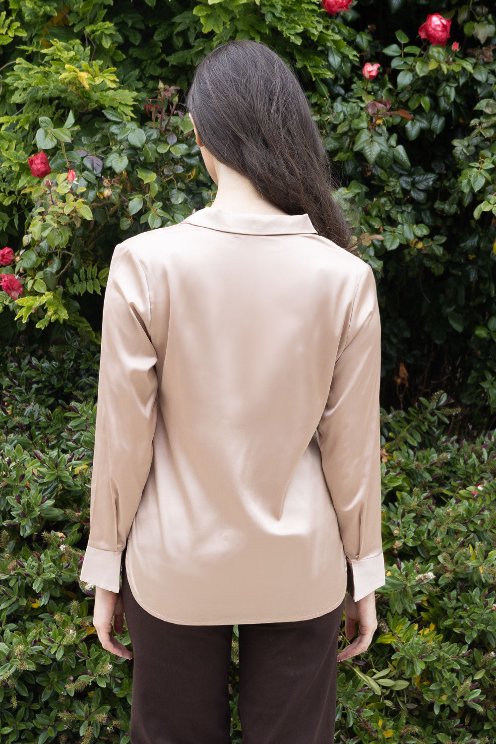 https://cdn.shopify.com/s/files/1/0368/5521/8235/files/olives-no2moro-aw26-joy-bronze-05.jpg