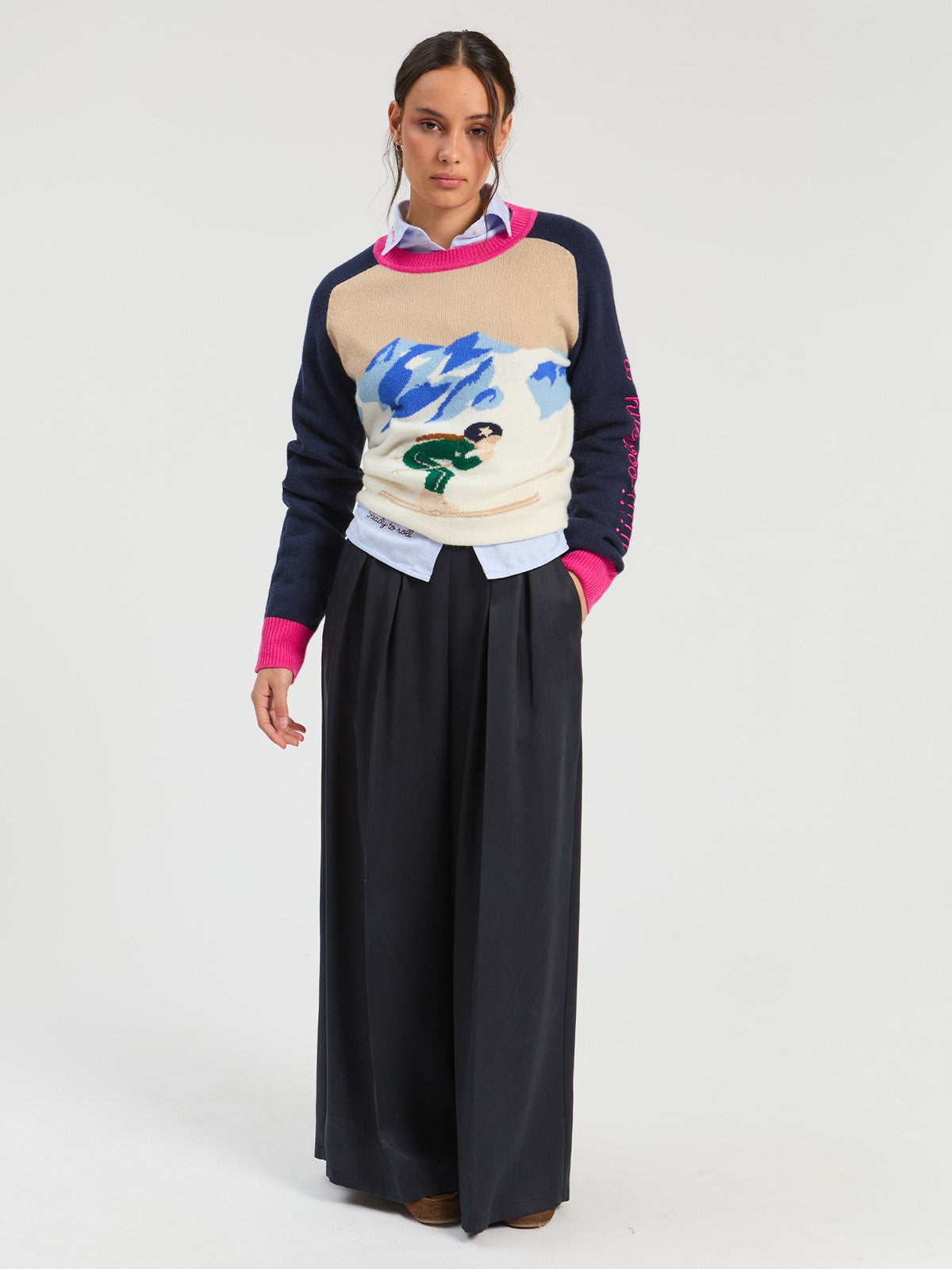 https://cdn.shopify.com/s/files/1/0368/5521/8235/files/olives-vilagallo-aw26-33789-pnmxa6w398-01-model-front.jpg