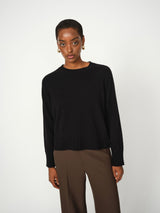 https://mosmosh.com/cdn/shop/files/173130801MMZariCashmereCrewneckKnitBlack-166670160MMLeyaMileyPantDelicioso.jpg?crop=region&crop_height=%7Bcropheight%7D&crop_left=%7Bcropleft%7D&crop_top=%7Bcroptop%7D&crop_width=%7Bcropwidth%7D&height=%7Bheight%7D&v=1755688325&width=%7Bwidth%7D