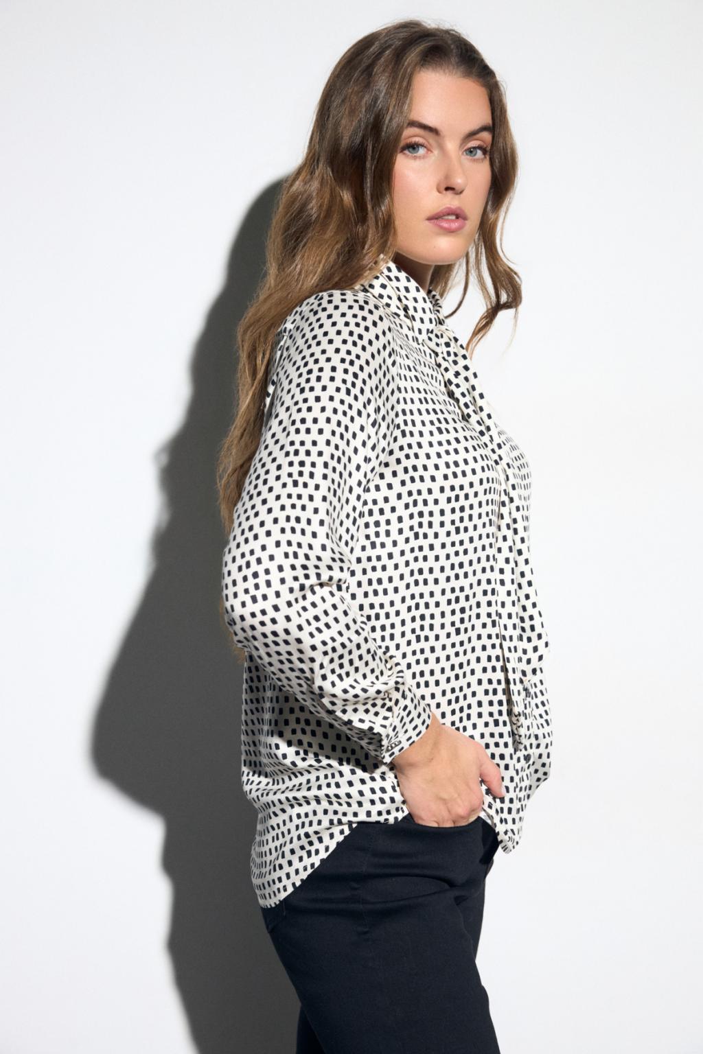 https://cdn.shopify.com/s/files/1/0427/4834/6533/files/207077.jpg?v=1784032450