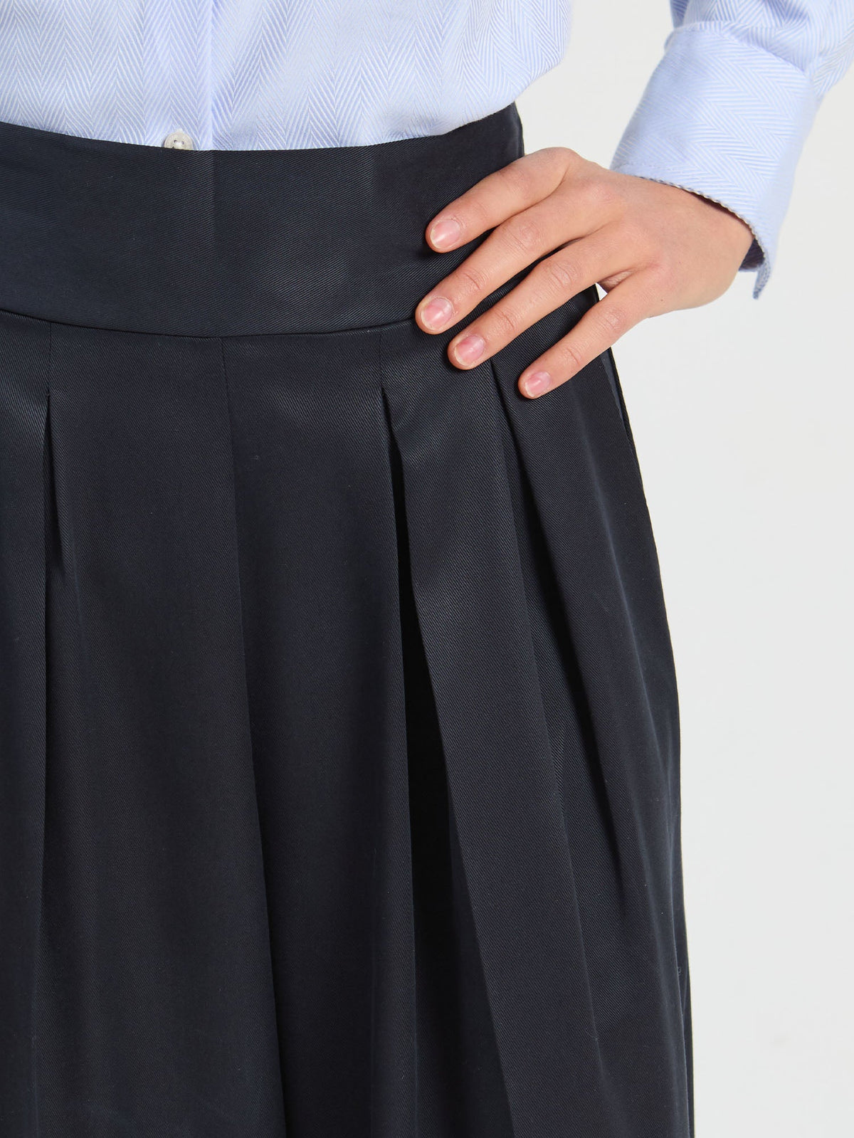 https://cdn.shopify.com/s/files/1/0988/0931/5673/files/33789_2_a13a1991-b845-44d3-8481-b1899590914e.jpg?v=1784654142