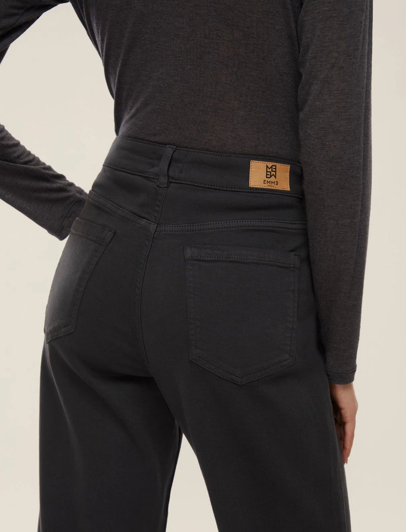 AW25 Emme Marella DISPLAY Jeans