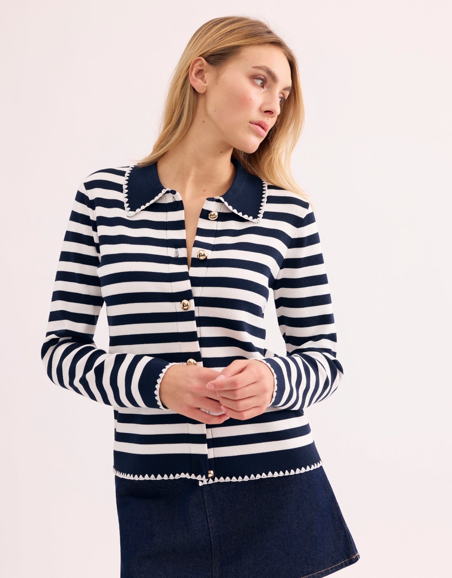 https://cdn.shopify.com/s/files/1/0653/4692/8859/files/AE132-4.jpg