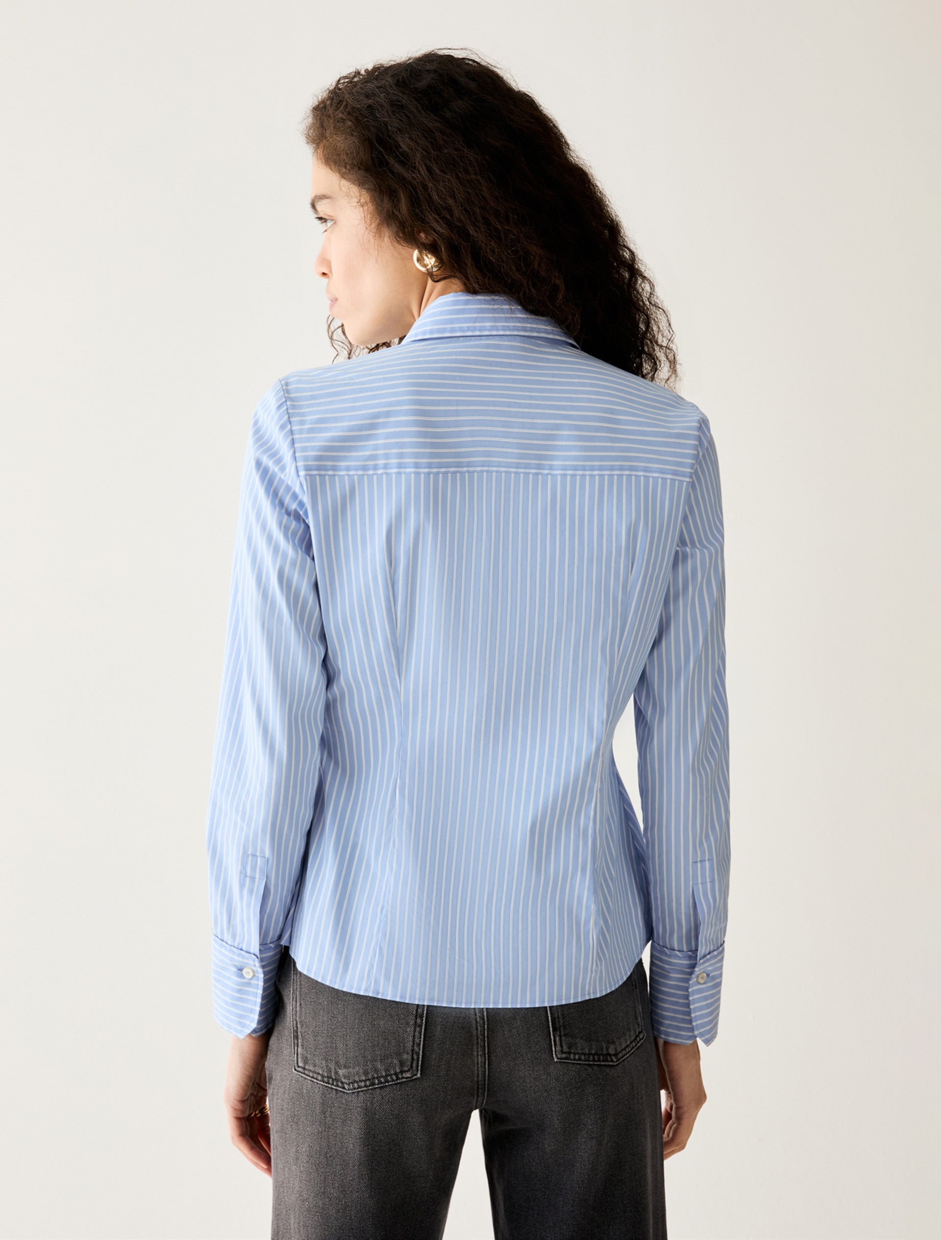 https://cdn.shopify.com/s/files/1/0368/5521/8235/files/AW26_PENNYBLACK_PBBMARGARET_OFFICIAL_03.jpg