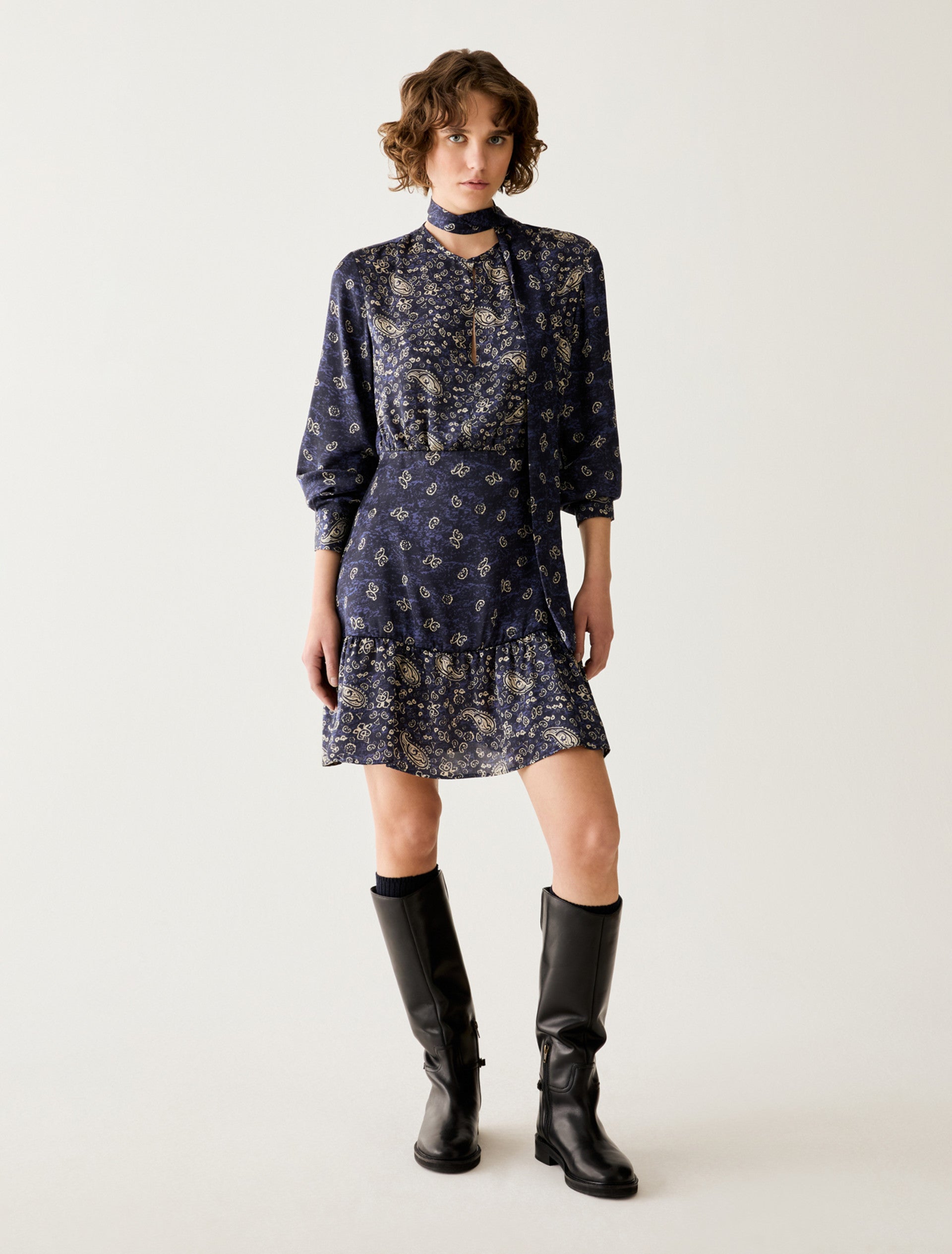 https://cdn.shopify.com/s/files/1/0368/5521/8235/files/AW26_PENNYBLACK_PBBORCHE_OFFICIAL_01.jpg