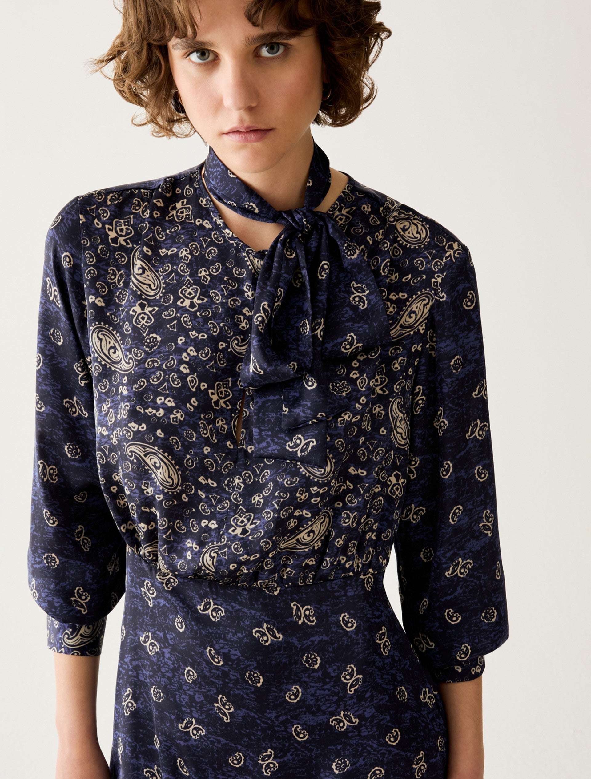https://cdn.shopify.com/s/files/1/0368/5521/8235/files/AW26_PENNYBLACK_PBBORCHE_OFFICIAL_04.jpg