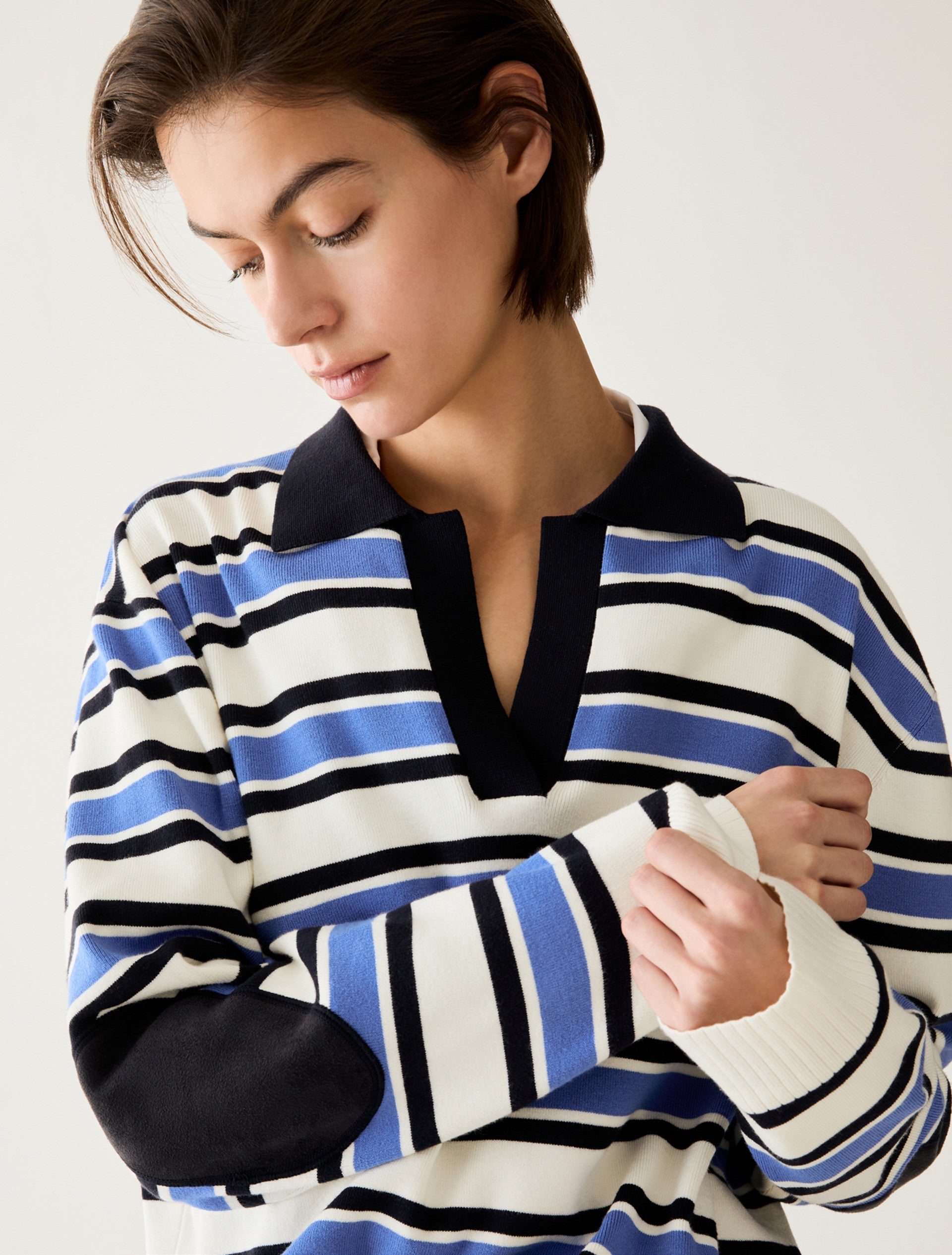 https://cdn.shopify.com/s/files/1/0368/5521/8235/files/AW26_PENNYBLACK_PBJSELLA_OFFICIAL_04.jpg