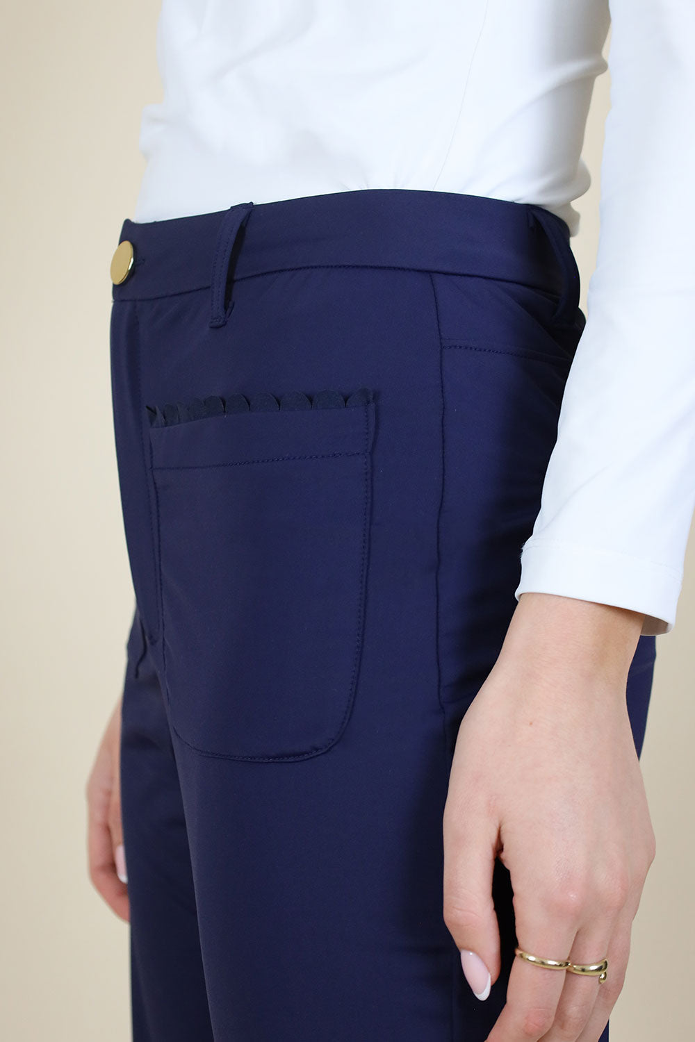https://no2moro.com/cdn/shop/files/Bianca_Navy-5.jpg