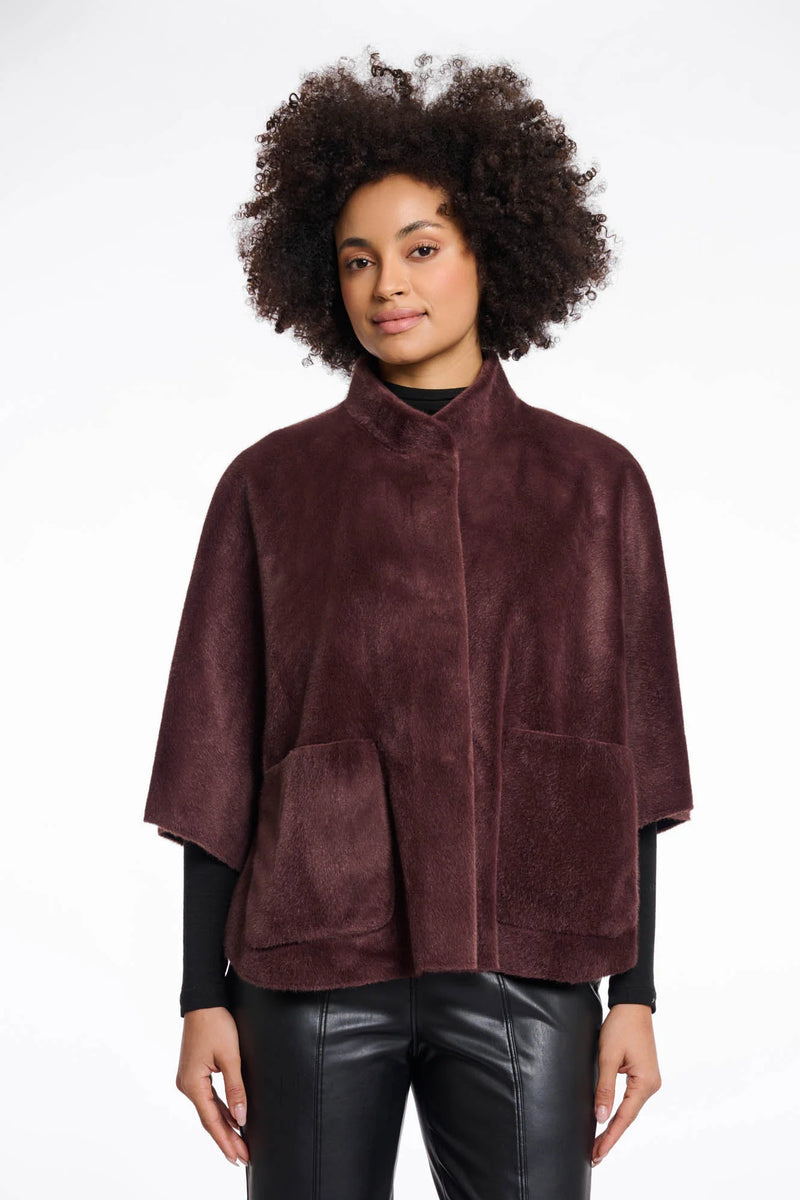 AW25 Rino & Pelle Faux fur cape | Dewi