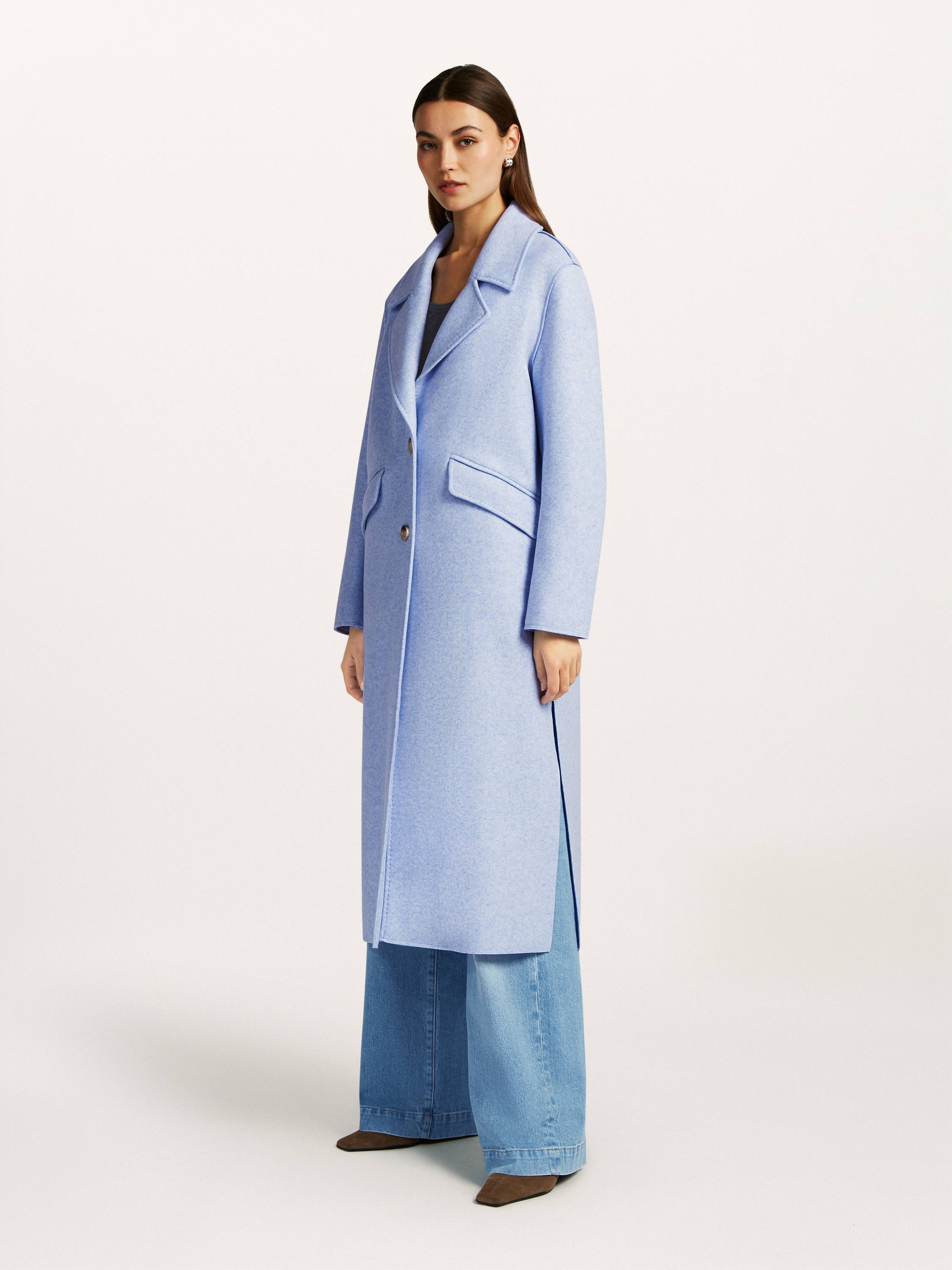 https://beaumont.eu/cdn/shop/files/GISELA_coat_5470_BM_S1.jpg