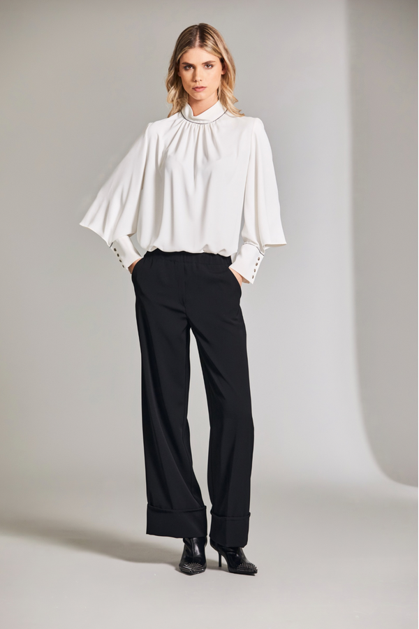 AW24 - Trim Neck top