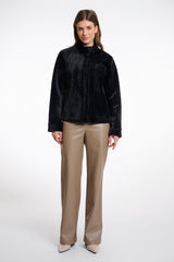 https://images.leder-international.becosoft.net/articles/Madai.7002511_Black_04.jpg