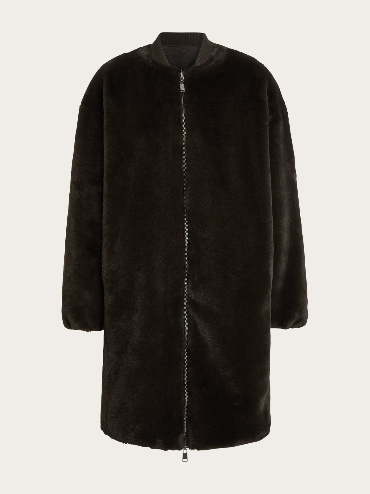 https://cdn.shopify.com/s/files/1/0568/3983/1689/files/SAVANNA_coat_2980_IM_F.jpg?v=1788445960