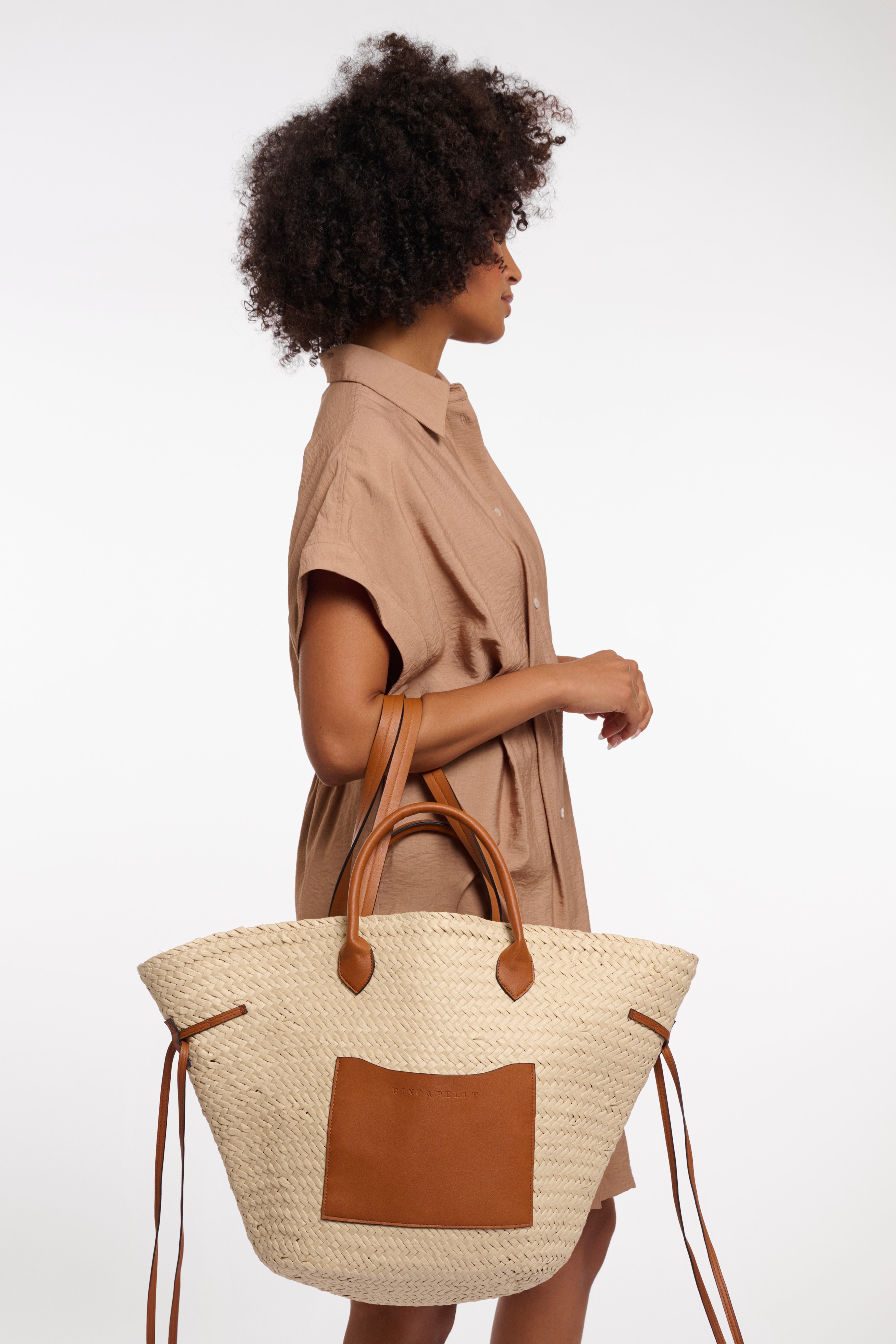 https://images.leder-international.becosoft.net/articles/Saydee.7002621_Beige_02.jpg