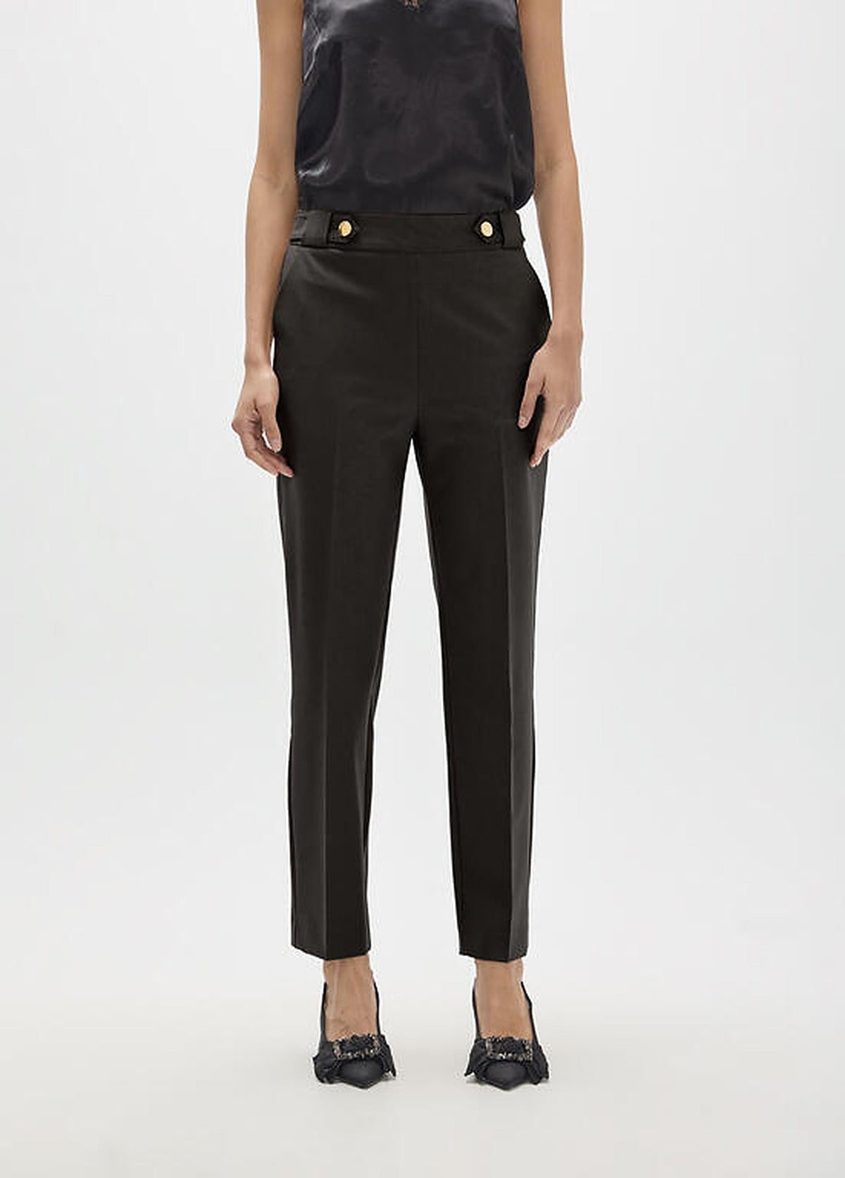 https://cdn.shopify.com/s/files/1/0368/5521/8235/files/aw26-maite-trousers-raquel-mf2614020-02.jpg?v=1792434881