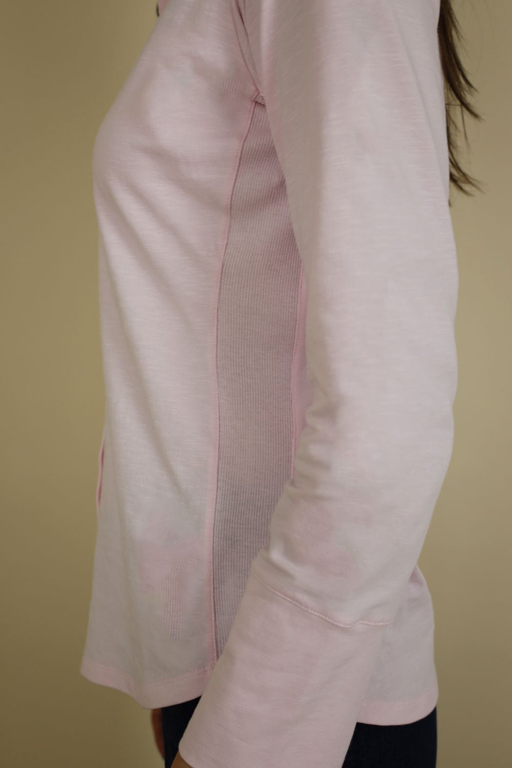 https://cdn.shopify.com/s/files/1/0582/3165/2539/files/daisy-cotton-shirt-9800043.jpg