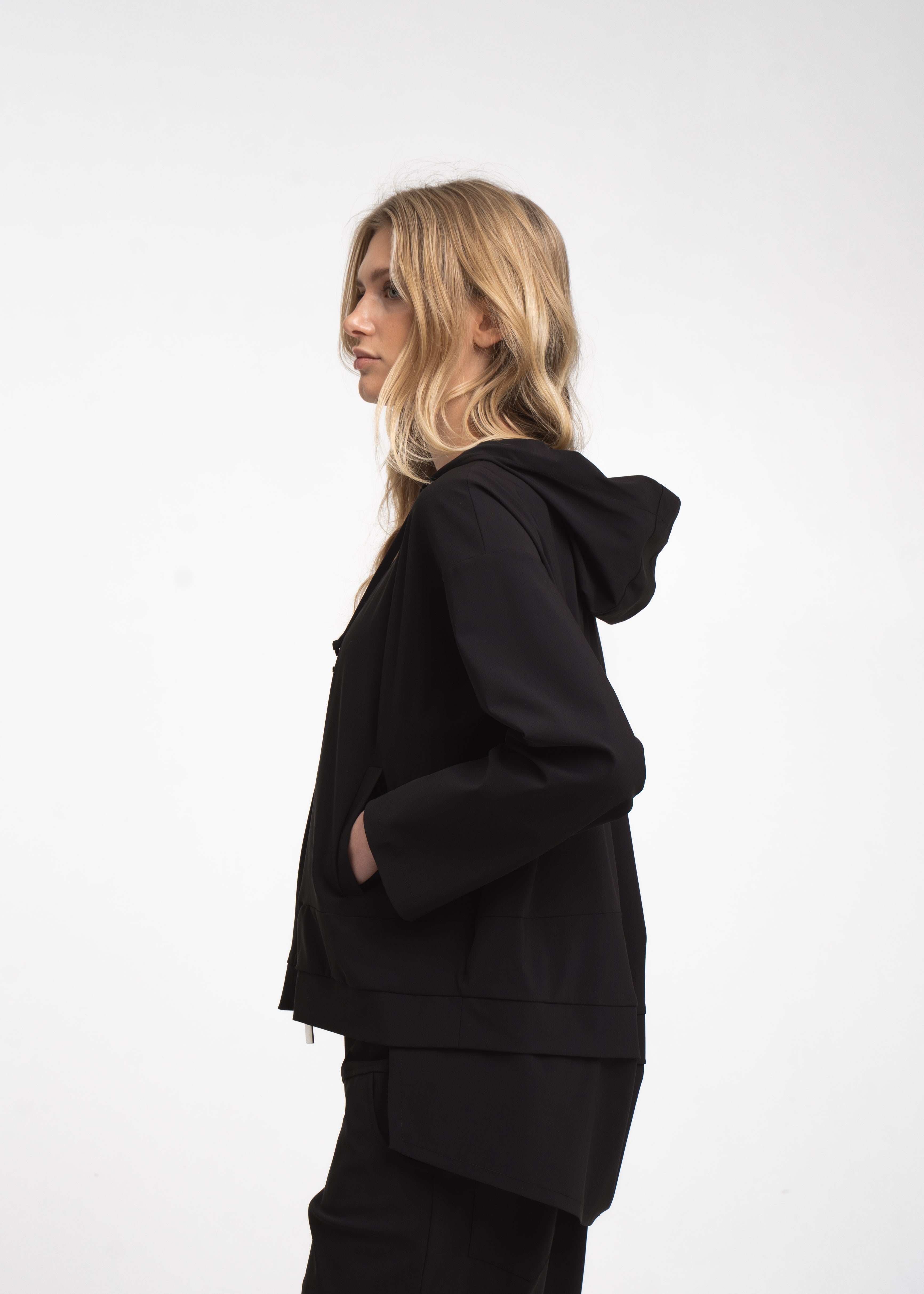 https://cdn.shopify.com/s/files/1/0368/5521/8235/files/jane-lushka-aw26-U12610P4-099-05.jpg