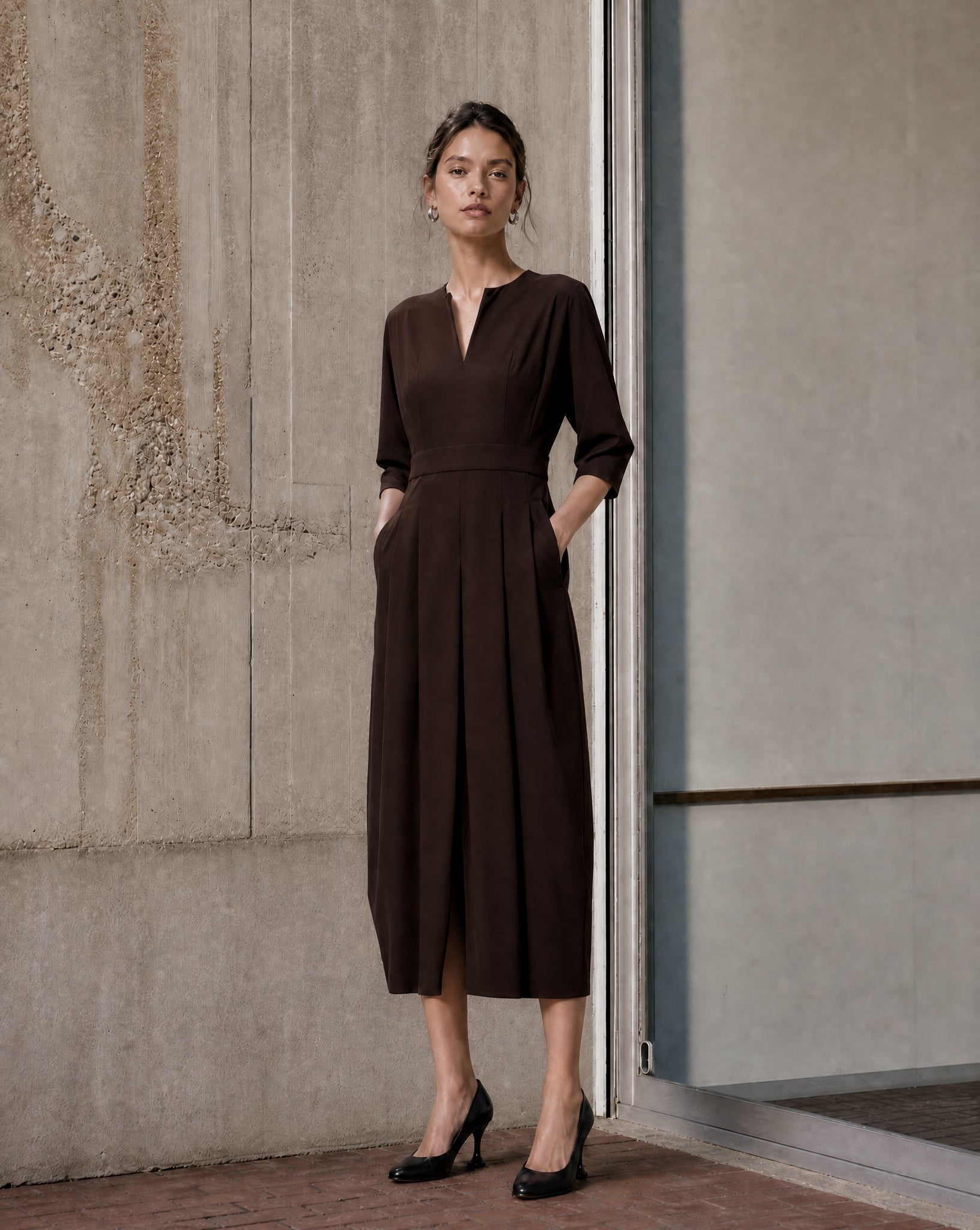 https://cdn.shopify.com/s/files/1/0368/5521/8235/files/jane-lushka-aw26-U9261121-5000-01.jpg