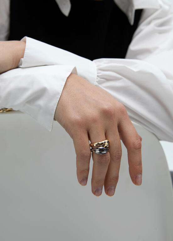 AW25 Lola Casademunt Pack of bicolor animal print rings