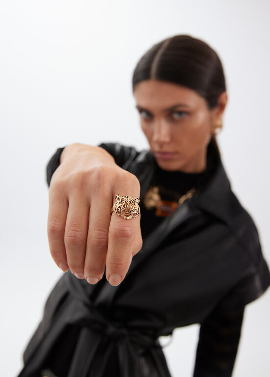 AW25 Lola Casademunt Tiger Head Ring GOLD