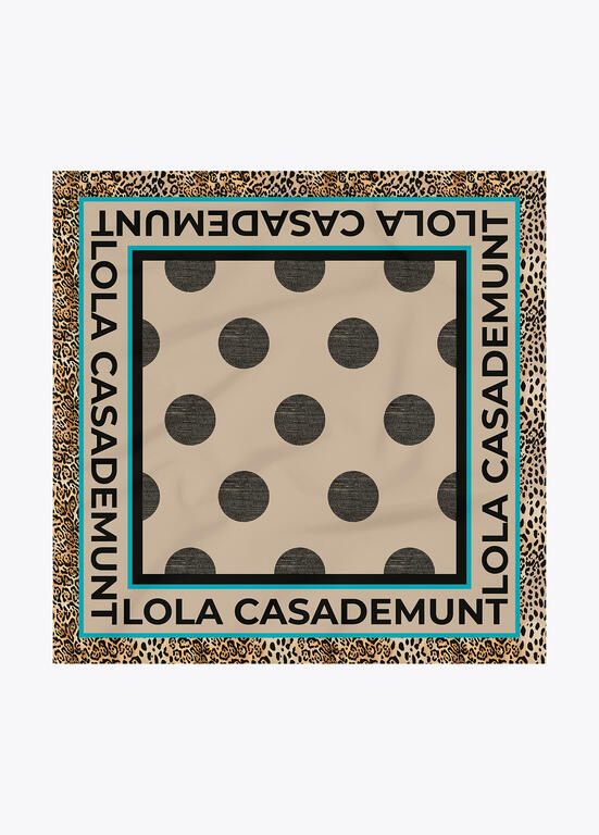 https://b2b.lolacasademunt.com/personalizado/Productos/lf2507010_206_1.jpg