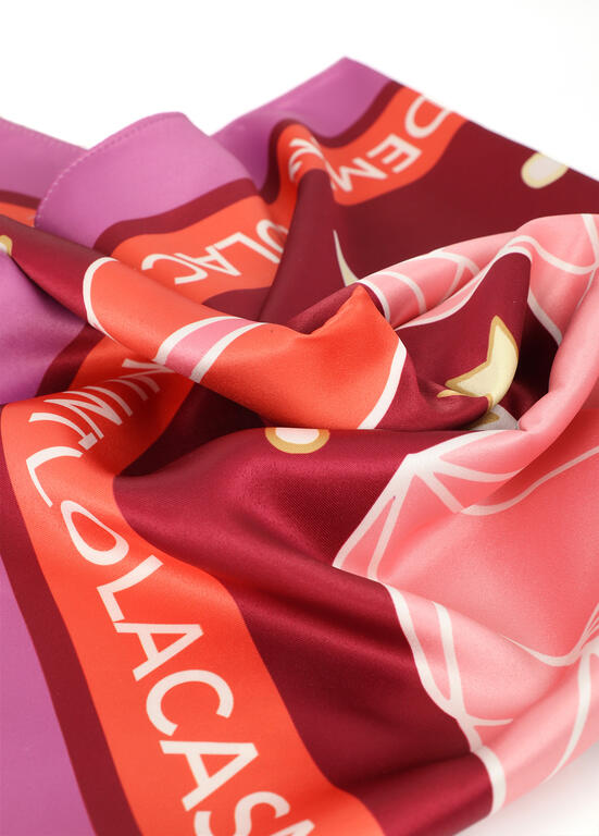 https://b2b.lolacasademunt.com/personalizado/Productos/lf2607035_229_4.jpg