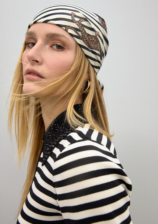 SS26 LOLA CASADEMUNT SCARF | VIGO
