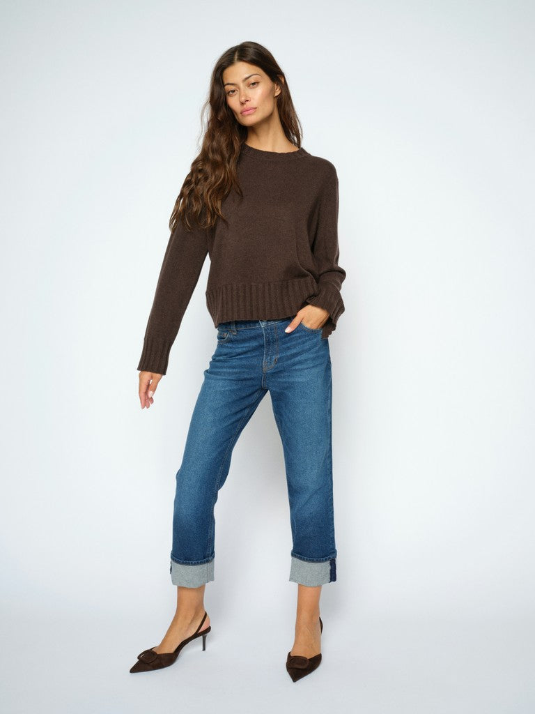 https://cdn.shopify.com/s/files/1/0368/5521/8235/files/olives-mos-mosh-aw26-174560-460-03-hollow-back.jpg