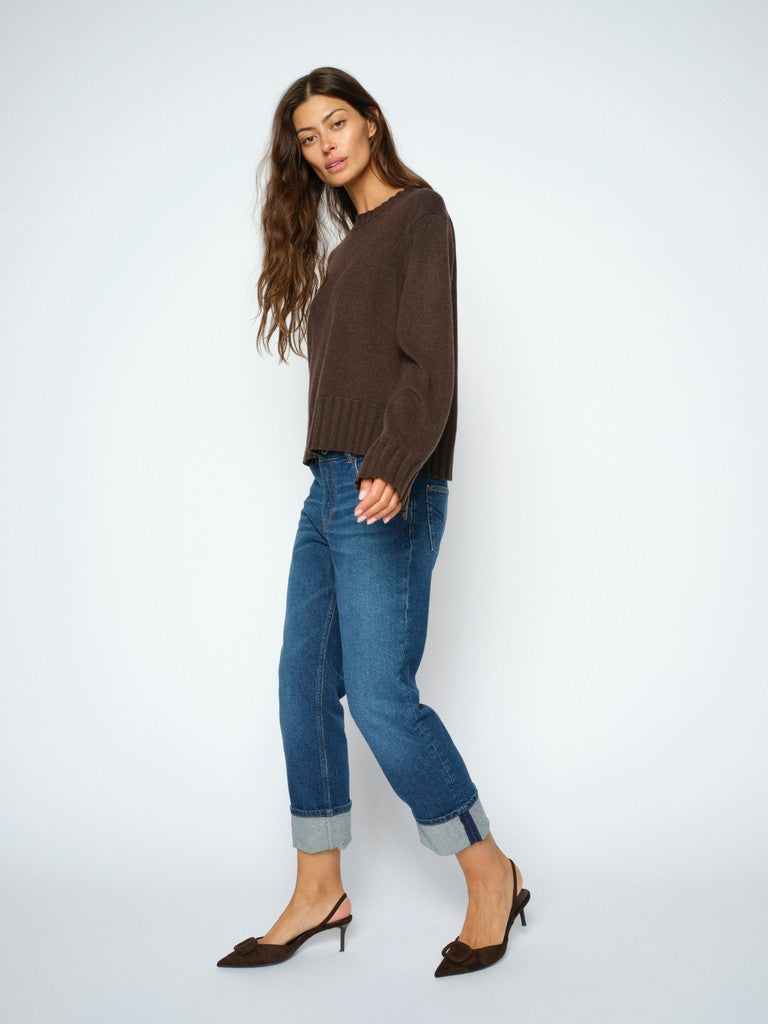 https://cdn.shopify.com/s/files/1/0368/5521/8235/files/olives-mos-mosh-aw26-174560-460-04-hollow-front.jpg