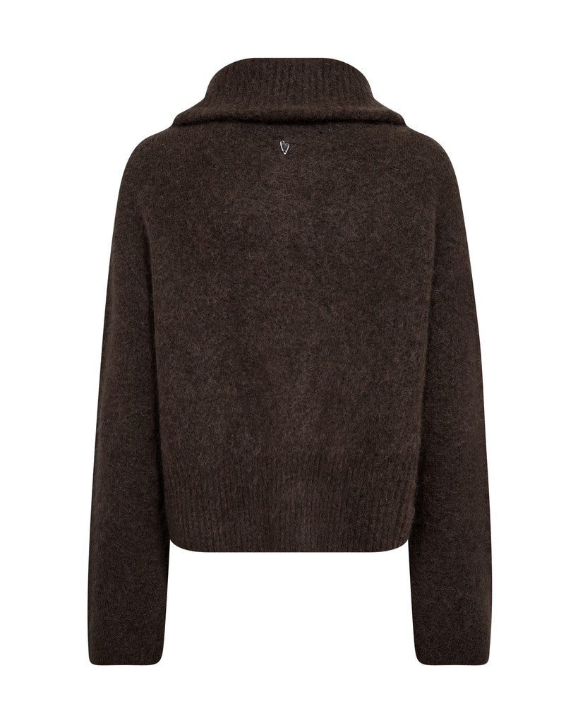 https://cdn.shopify.com/s/files/1/0368/5521/8235/files/olives-mos-mosh-aw26-176130-160-02-hollow-back.jpg