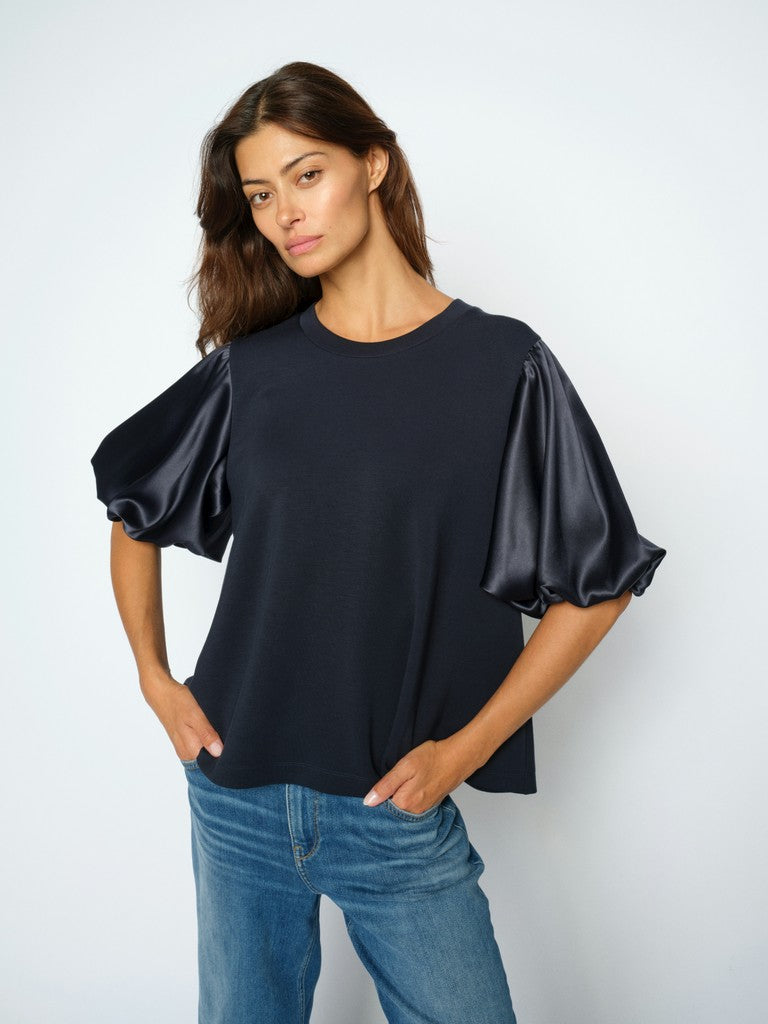 https://cdn.shopify.com/s/files/1/0368/5521/8235/files/olives-mos-mosh-aw26-180830-468-03-hollow-back.jpg