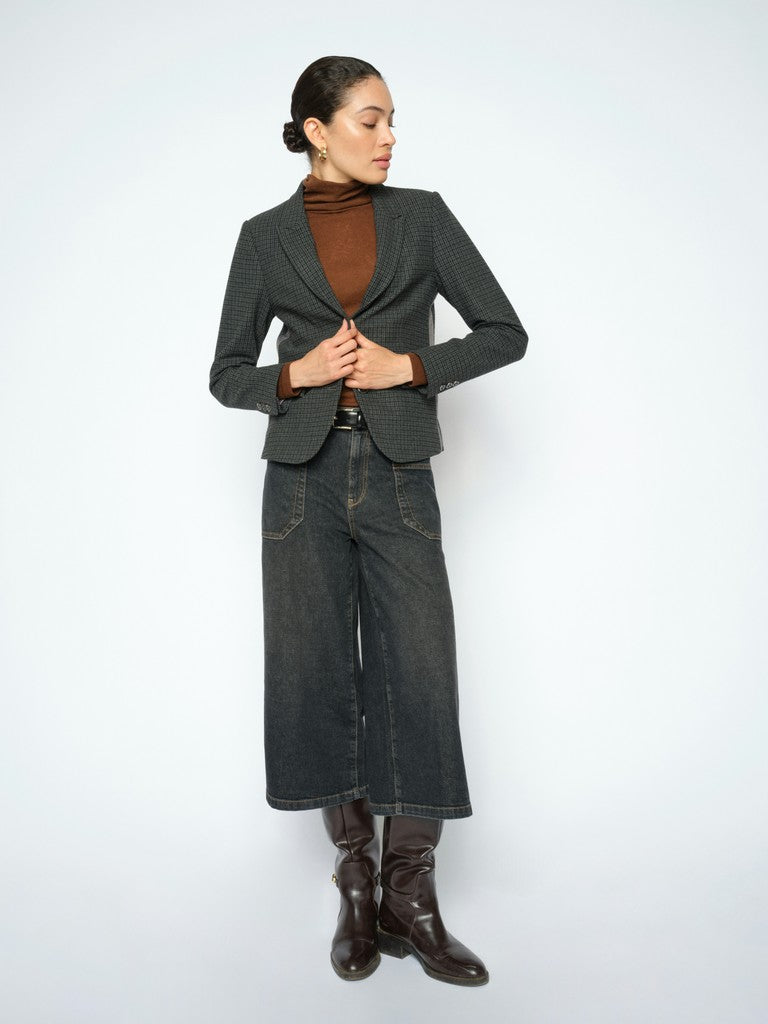 https://cdn.shopify.com/s/files/1/0368/5521/8235/files/olives-mos-mosh-aw26-182680-801-04-hollow-front.jpg
