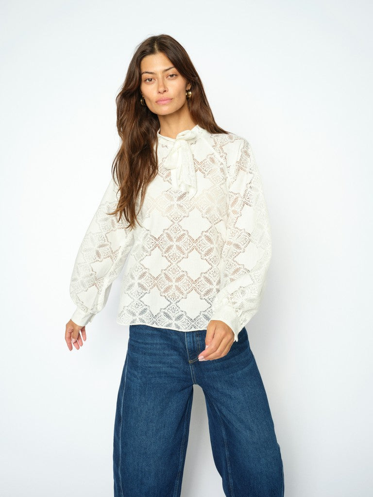 https://cdn.shopify.com/s/files/1/0368/5521/8235/files/olives-mos-mosh-aw26-183040-180-03-hollow-back.jpg