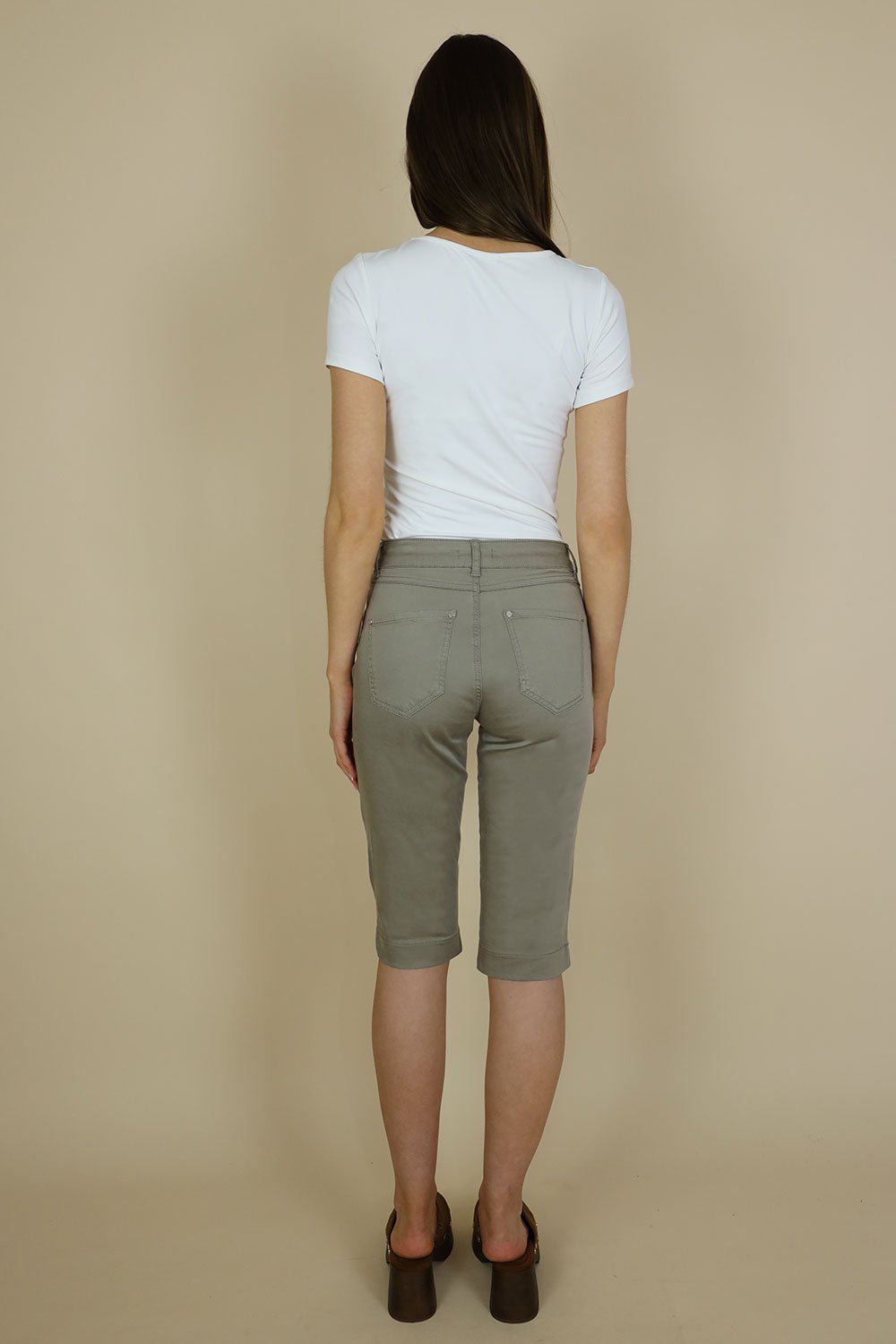https://no2moro.com/cdn/shop/files/remi-shorts-5319088.jpg
